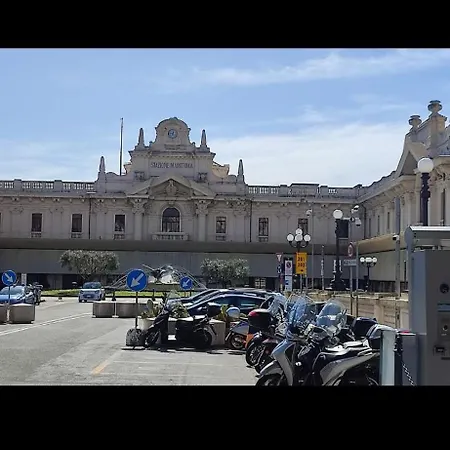 Alojamento de Acomodação e Pequeno-almoço Le Stanze Del Principe Génova
